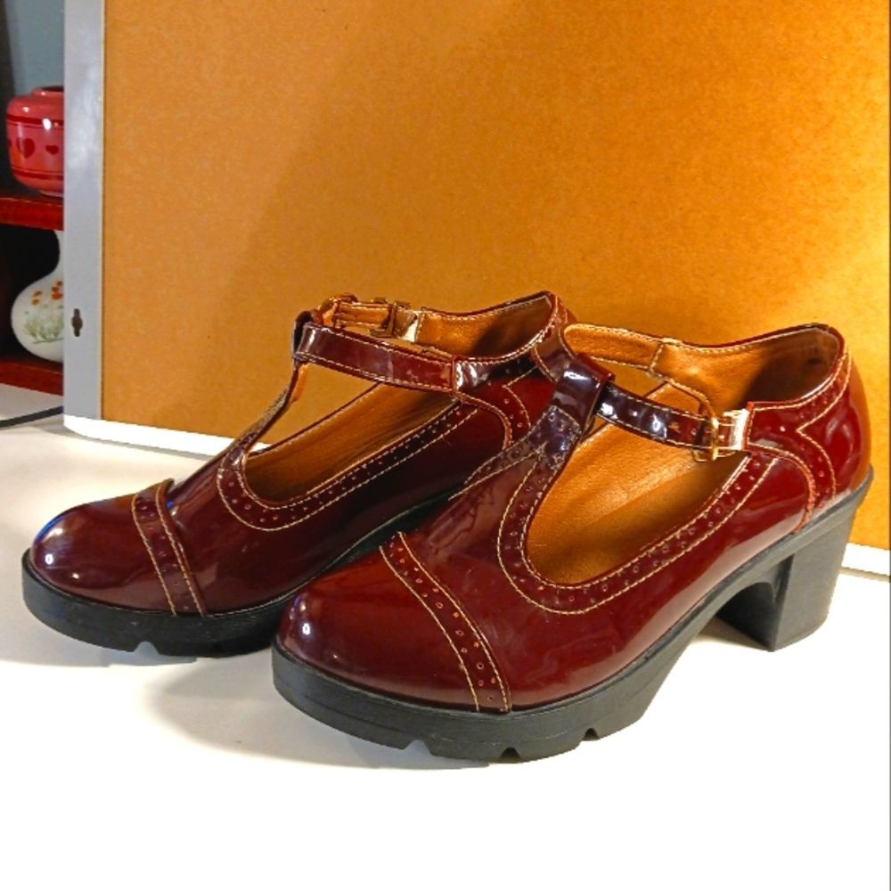 Dadawen Women's Black Cherry Red T-strap Round Toe Oxford Platform Shoes 11.5